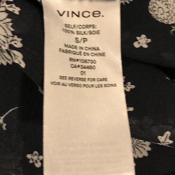 Vince Calico Black and White Floral Print Silk Blouse - Size Small - Picture 10 of 11